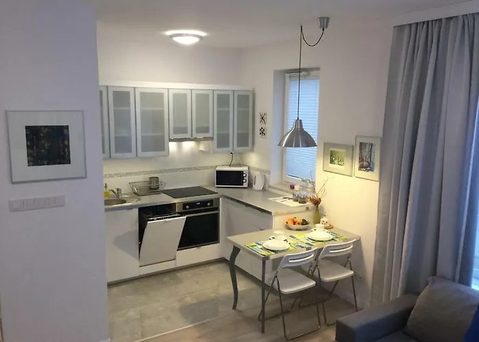 Apartament Slodowiec Metro, Free Parking
